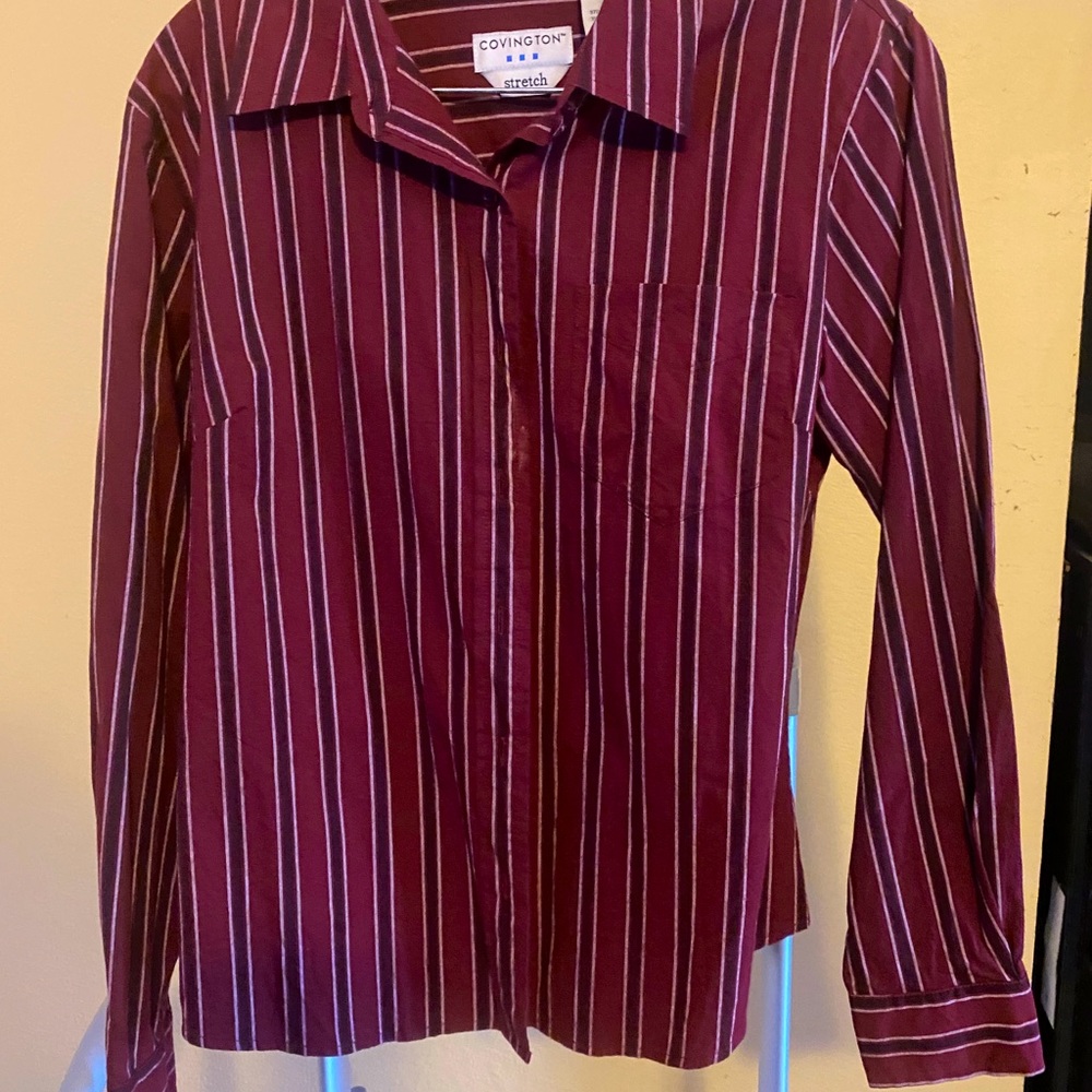 Women’s button shirt